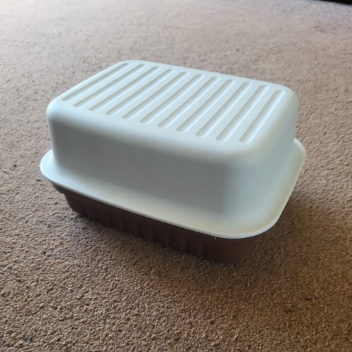 Vintage tupperware brown - tupperware, cream