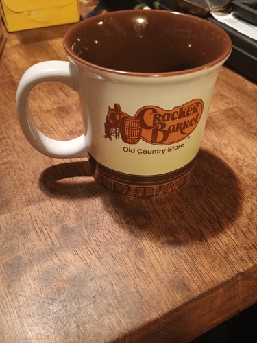 Cracker barrel large - cracker,