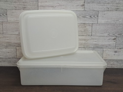 Tupperware cracker container - tupperware,